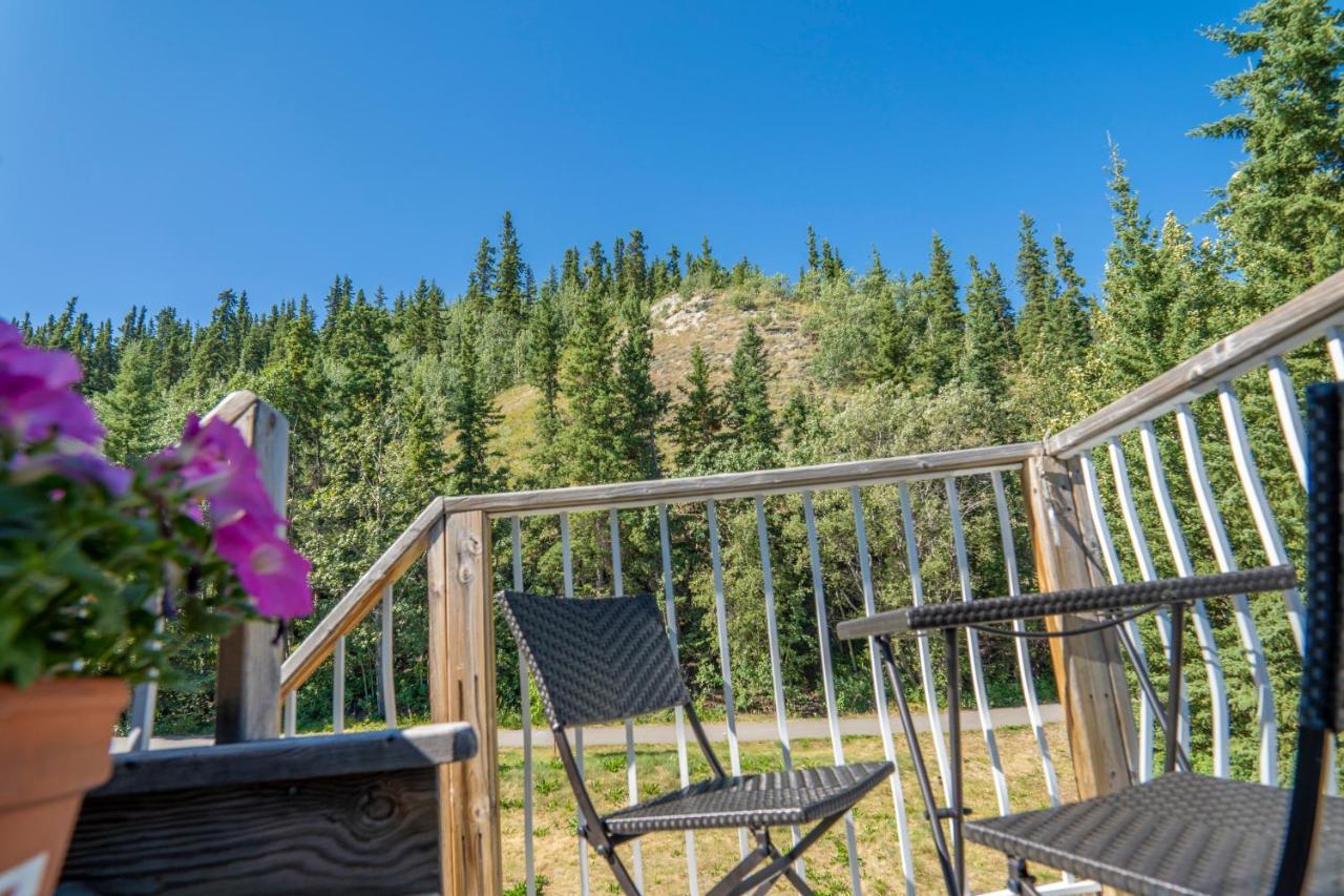 Downtown Whitehorse Apartment In Old Town 외부 사진