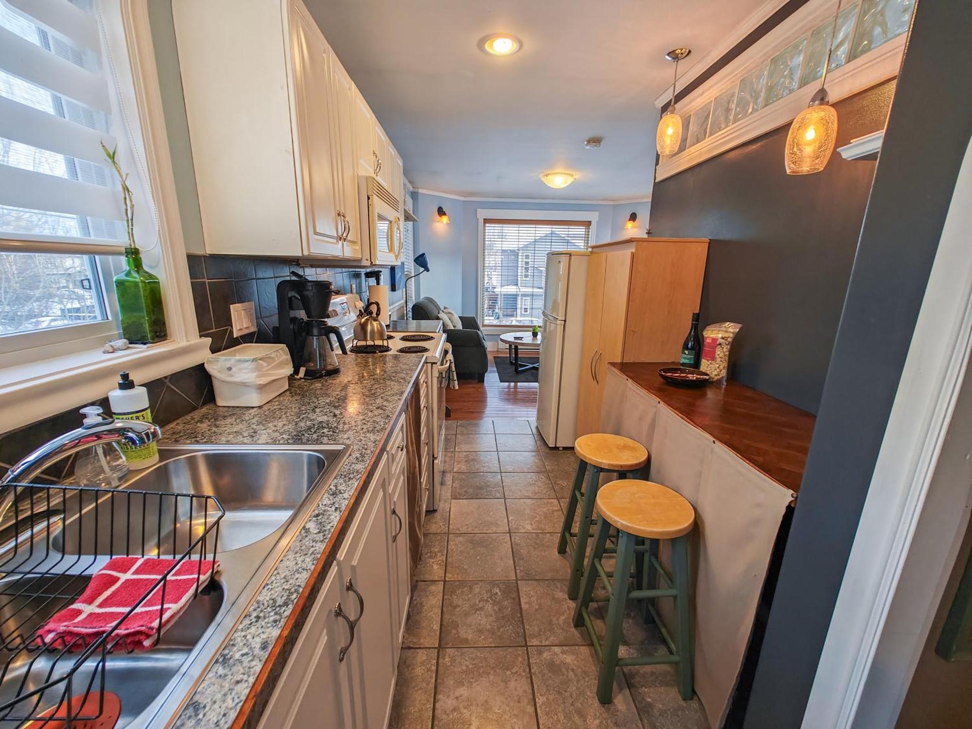 Downtown Whitehorse Apartment In Old Town 외부 사진